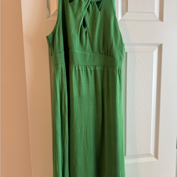 LOFT Dresses & Skirts - Loft Green Sleeveless Dress